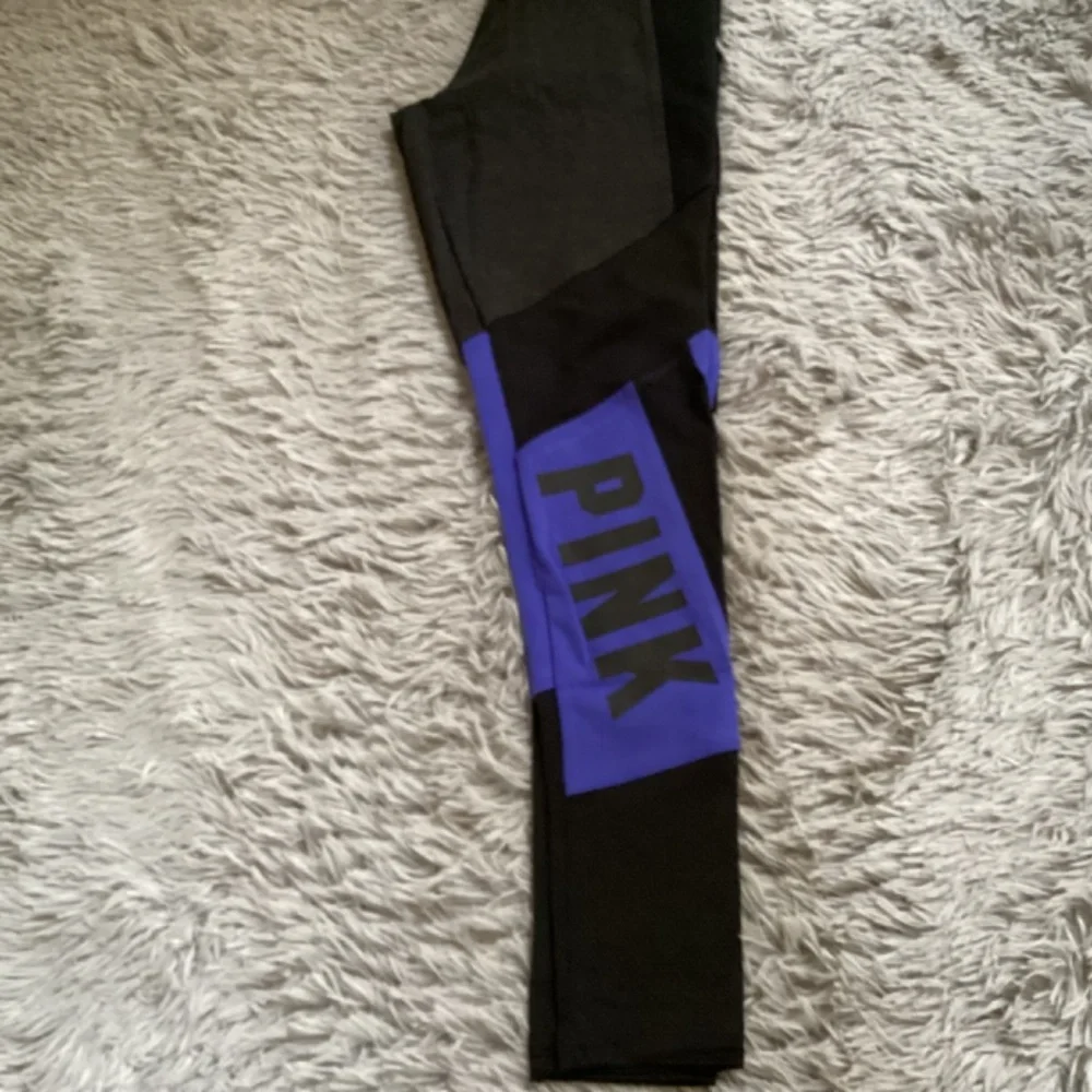 Pink Yoga Purple/Black Flat Legging Size S NWT